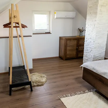 Apartma Eni