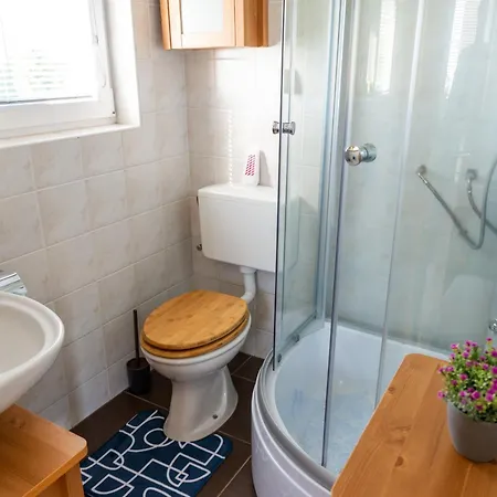 Apartma Eni Apartament *