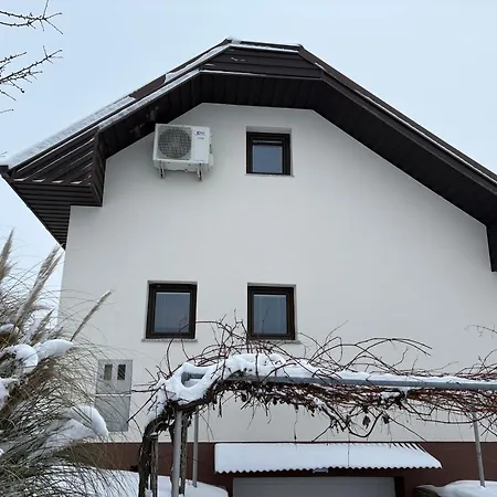 Apartma Eni Apartma *